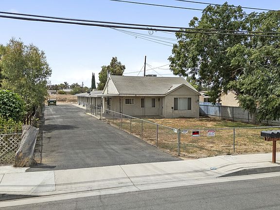 2nd image of 21893 Cottonwood Ave