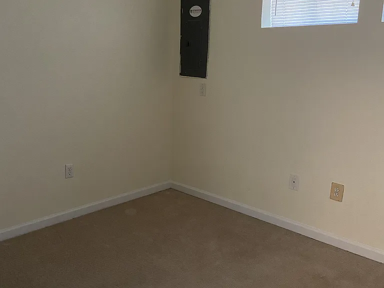 212 Mulberry Ridge Ct — Photo 19