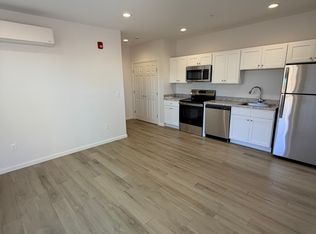 337 Main St #1, West Haven, CT 06516