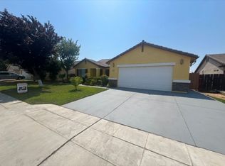 2341 N Hanover Ave, Fresno, CA