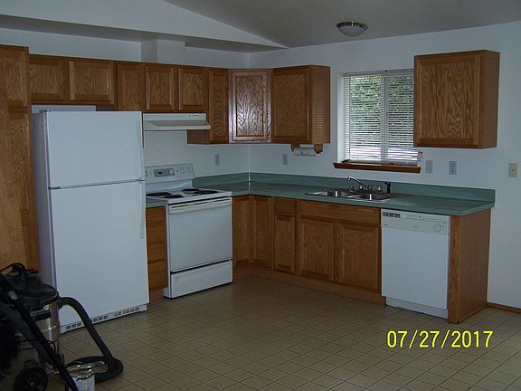 4th image of 1413 Boundary St