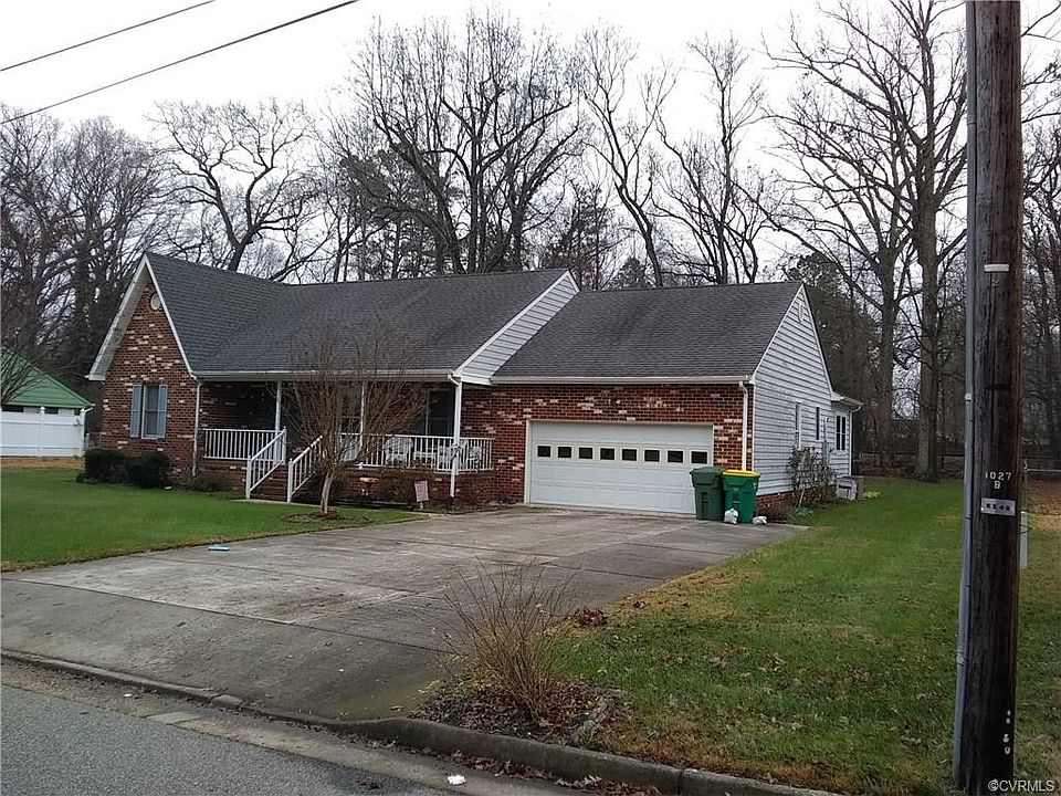 1st image of 1011 Smithfield Ave