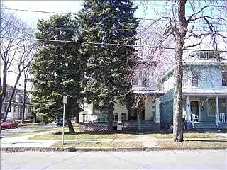 114 N Allen St photo 1