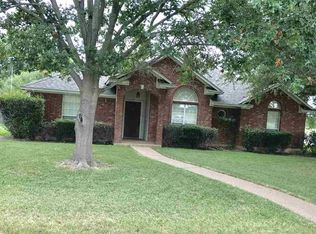 11 Buttercup Cir, Waco, TX 76708