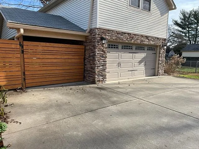 302 McCready Ave — Photo 17