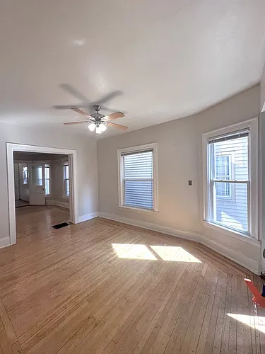 1717 N Astor St #1717 Photo 1 1717 N Astor St #1717 Photo 1