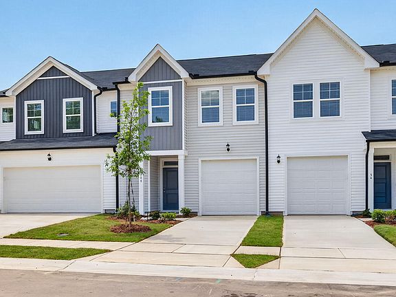 3rd image of 3308 Bailey Lake Dr