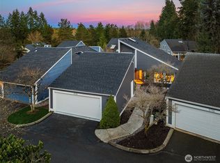 11715 NE 105th Ln, Kirkland, WA 98033