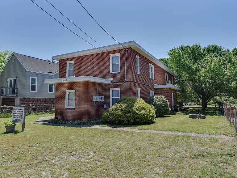 1508 W Ocean View Ave #1 — Photo 13