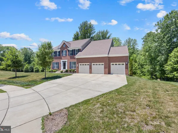 6102 Oglethorpe Mill Dr, Brandywine, MD 20613
