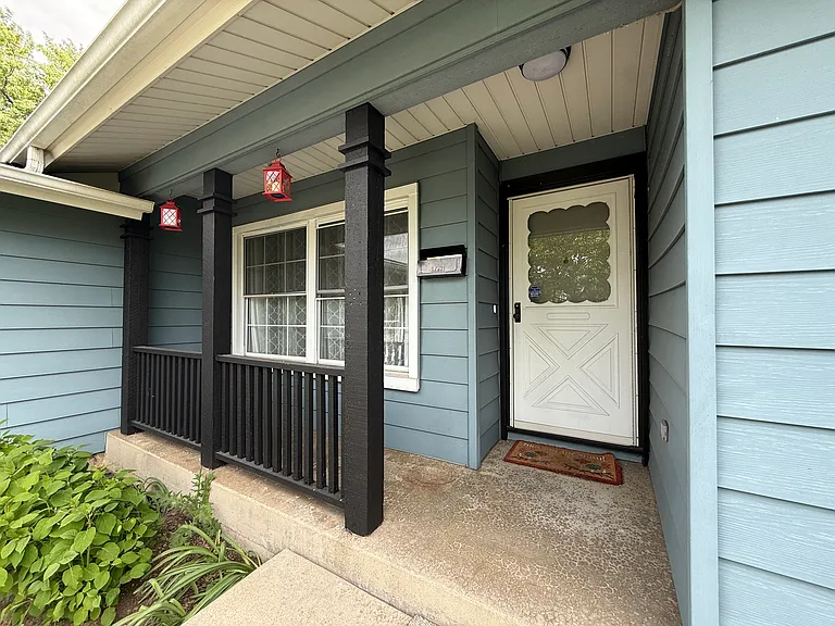 199 W Brantwood Ave — Photo 2