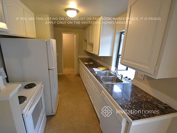 3rd image of 12526 SE 172nd St