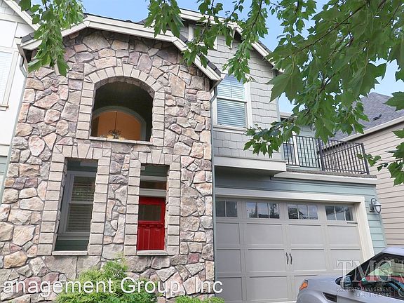 2nd image of 2521 NW Lorenz St