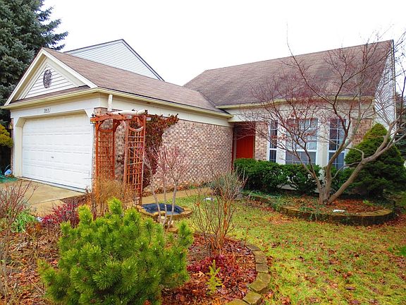 2nd image of 3065 Turnberry Ln