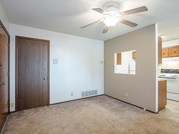 2nd image of 5140 S 48th St #15
