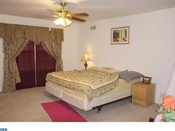 Bedroom - Main