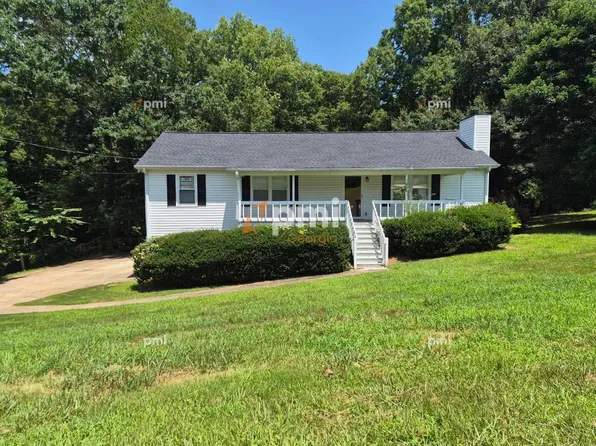 235 Russell Dr, Hiram, GA 30141