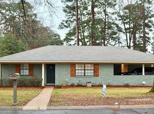 910 Nella St, Minden, LA 71055