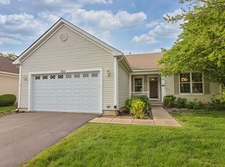 727 Pentwater Rd, Romeoville, IL 60446