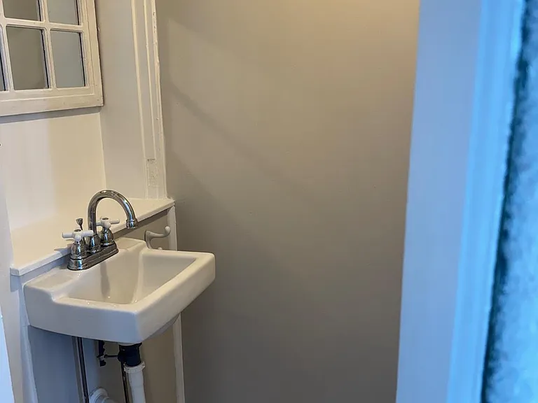 101 Council St #3 — Photo 24