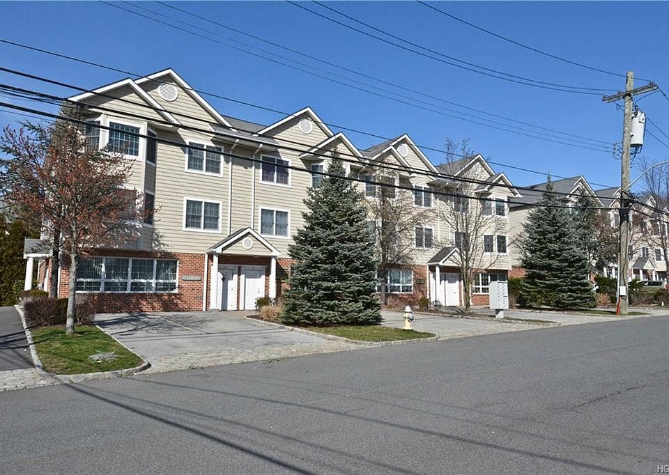 1st image of 137 Montgomery Ave #C