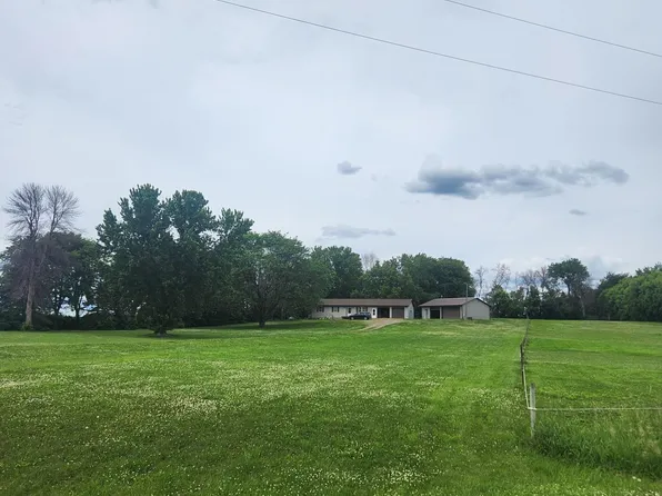 56676 412th St, New Ulm, MN 56073