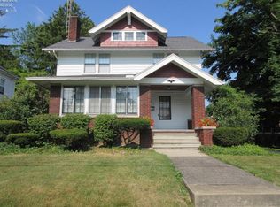 237 Euclid Ave, Bellevue, OH 44811