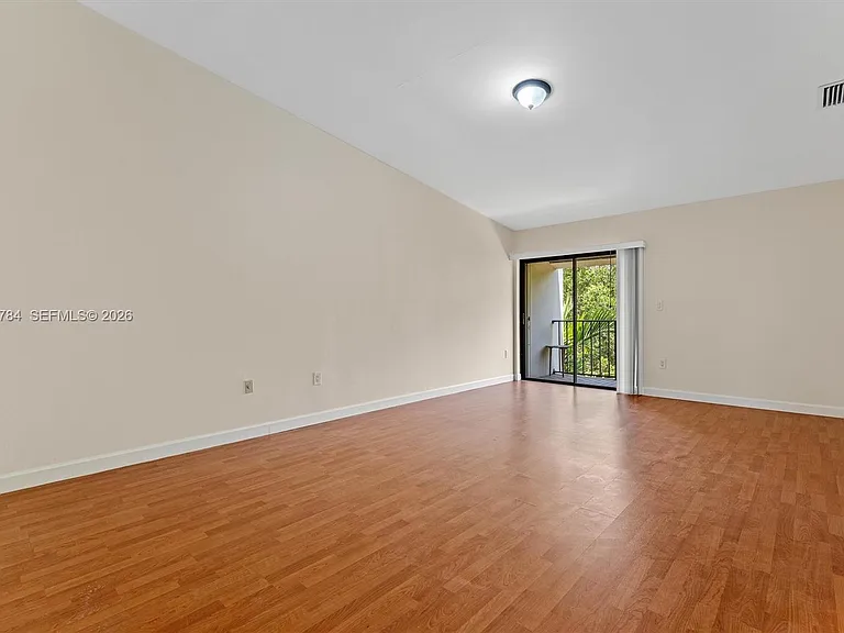 2525 NE 135th St #2525 — Photo 21