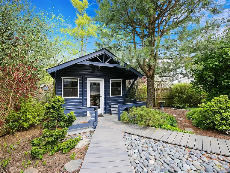 1755 Glastonberry Rd — Photo 86