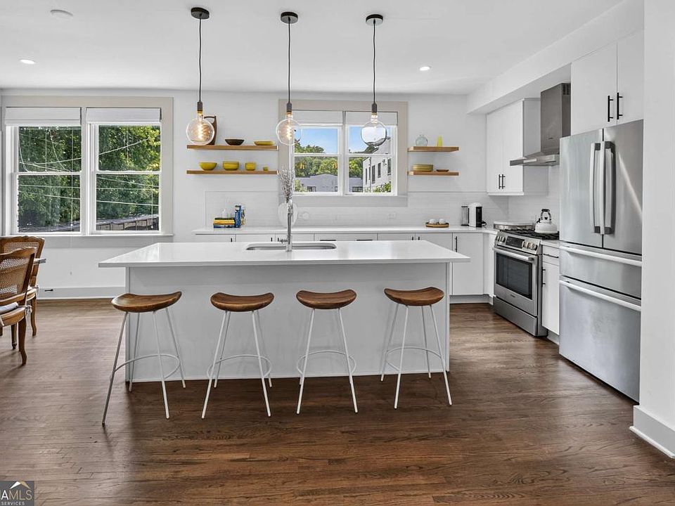 1st image of 78 Peachtree Memorial Dr NW #1