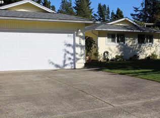 1344 Scott Ln, North Bend, OR