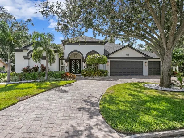 224 Toledo Way NE, Saint Petersburg, FL 33704