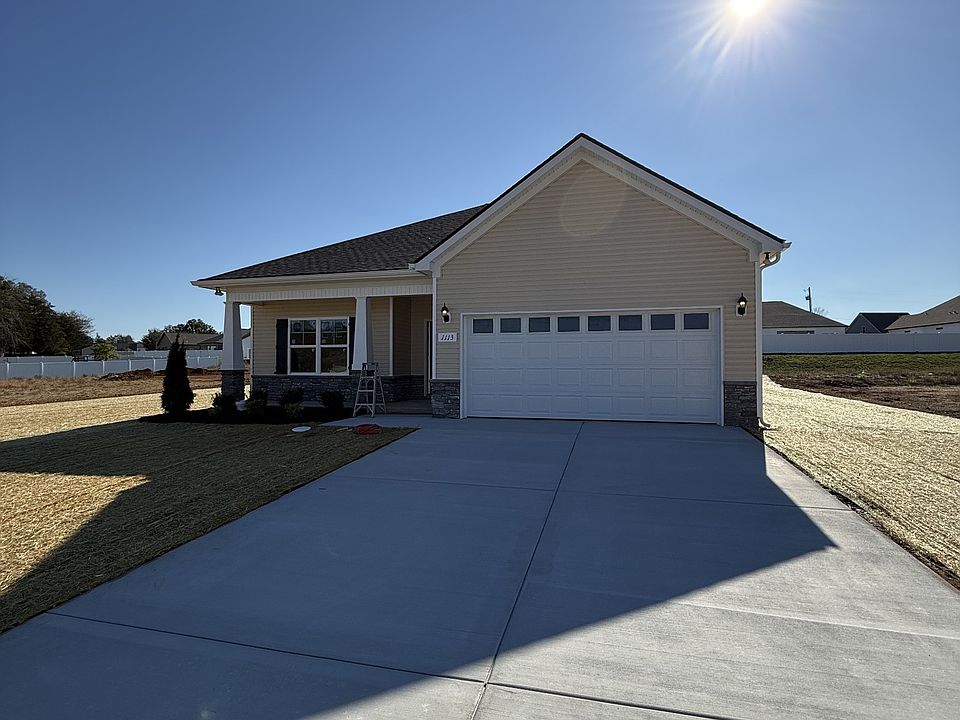 1st image of 1135 Bluecreek Cir Lot 216