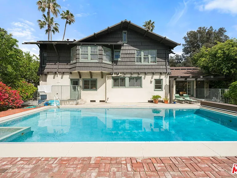 801 N Rodeo Dr — Photo 46