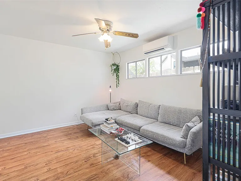 4607 Evans Ave #B — Photo 9