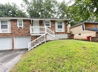 1625 N Belvidere Ave, Independence, MO 64056