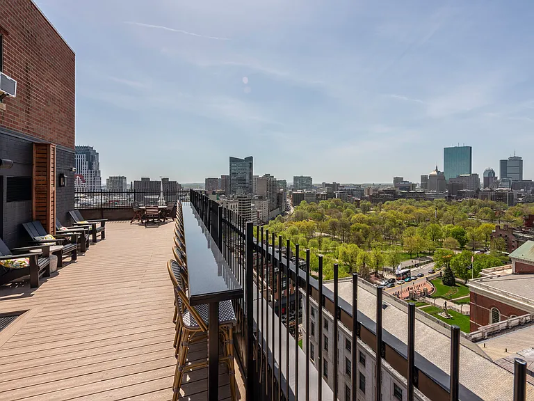 130 Bowdoin St #1703 — Photo 19