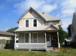 826 W 15th St, Davenport, IA