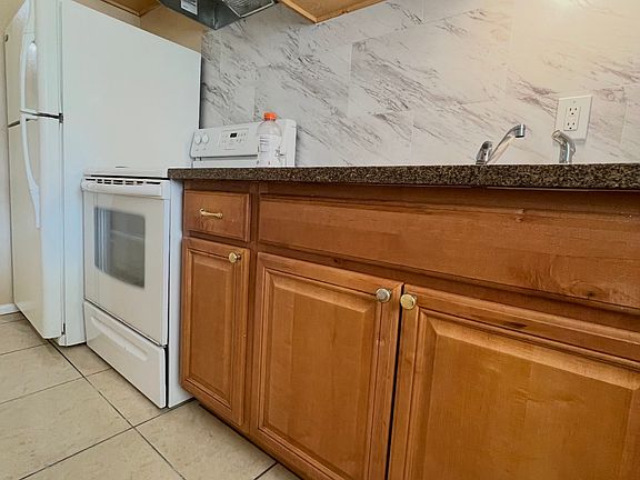 2nd image of 5619 24th St W #5621