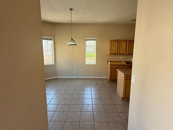 5th image of 1513 Reynosa Loop SE