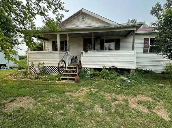 1429 73rd St, Keystone, IA 52249