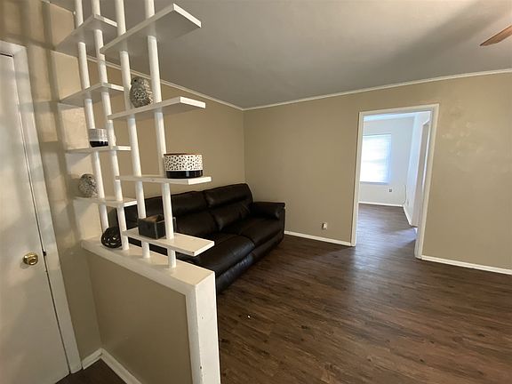 3rd image of 2025 N 7th St