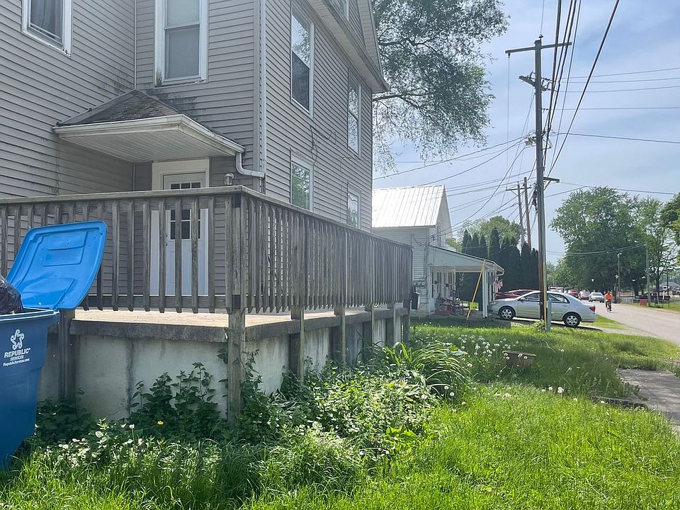 2nd image of 85 S 14th St