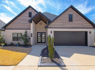 2609 Hurricane Gardens Dr, Bryant, AR 72022