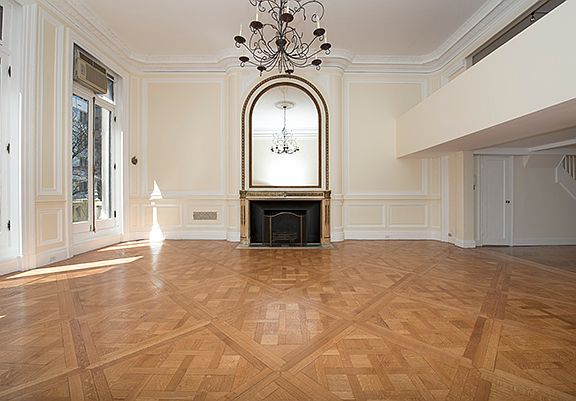3rd image of 17 E 70th St #2A