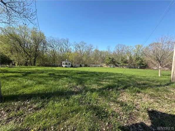 90 E Main St #25, Brocton, NY 14716