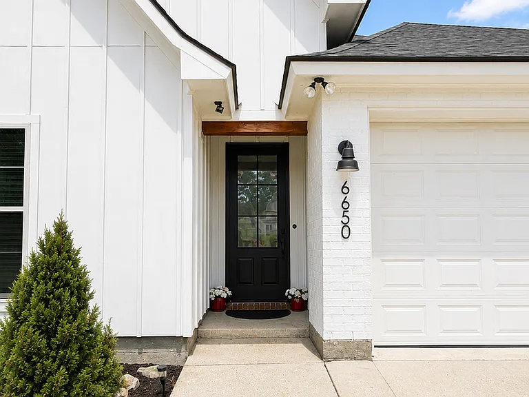 6650 Roux Dr — Photo 14