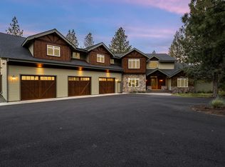 69205 Hawksflight Dr, Sisters, OR 97759