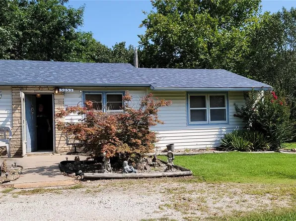 5053 Farrell Rd, Gerald, MO 63037