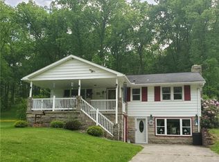 656 W Slippery Rock Rd, Chicora, PA 16025